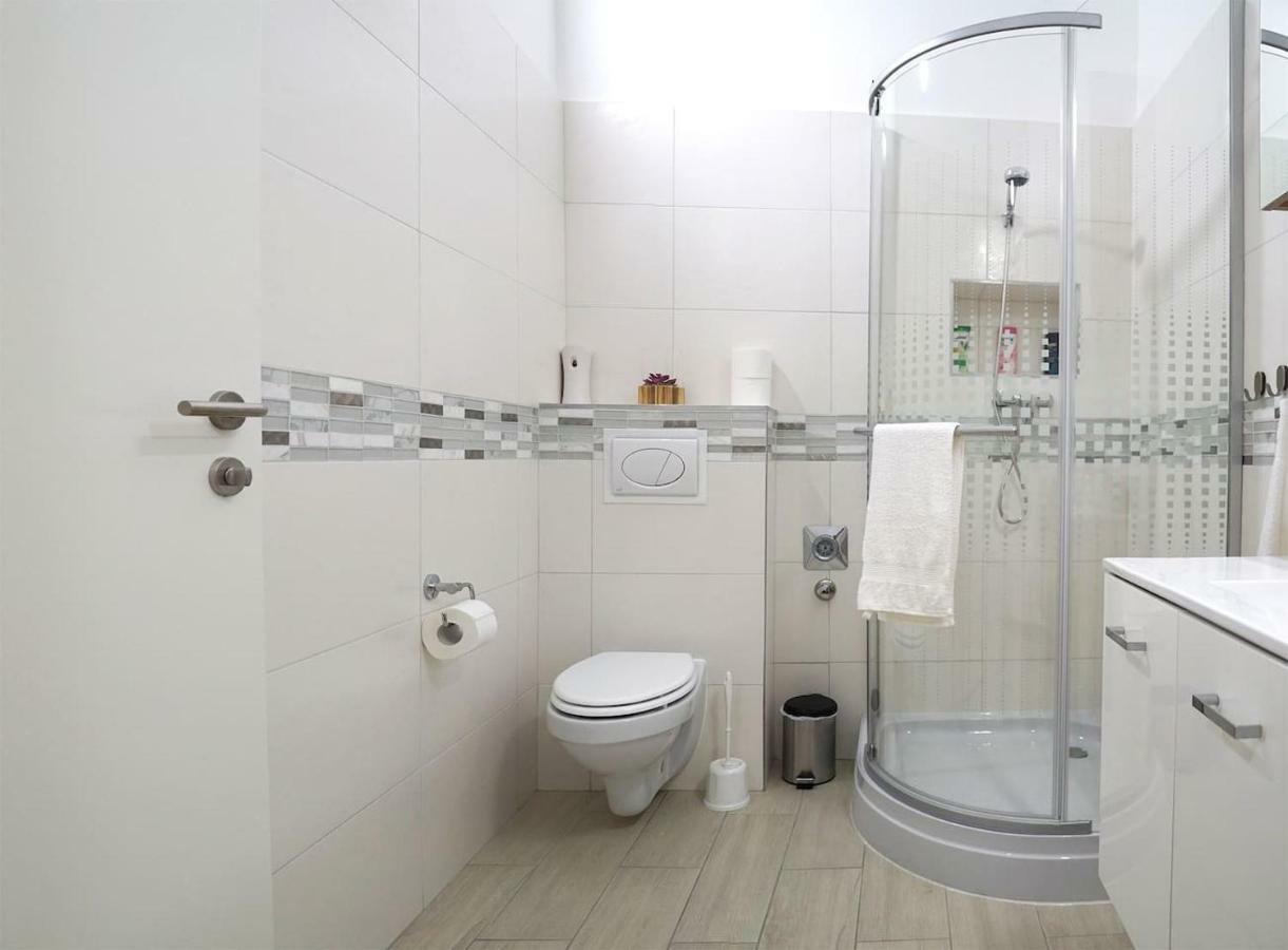 Worosmarty Studio - Budapest Center Appartement Buitenkant foto